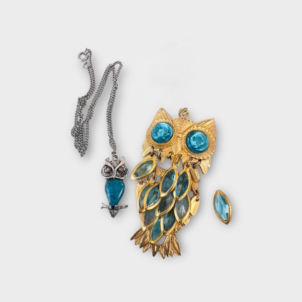 Lot Of 2 Vintage Owl Pendants Gold & Silver Tone Blue Lucite Turquoise Howlite - Picture 12 of 16